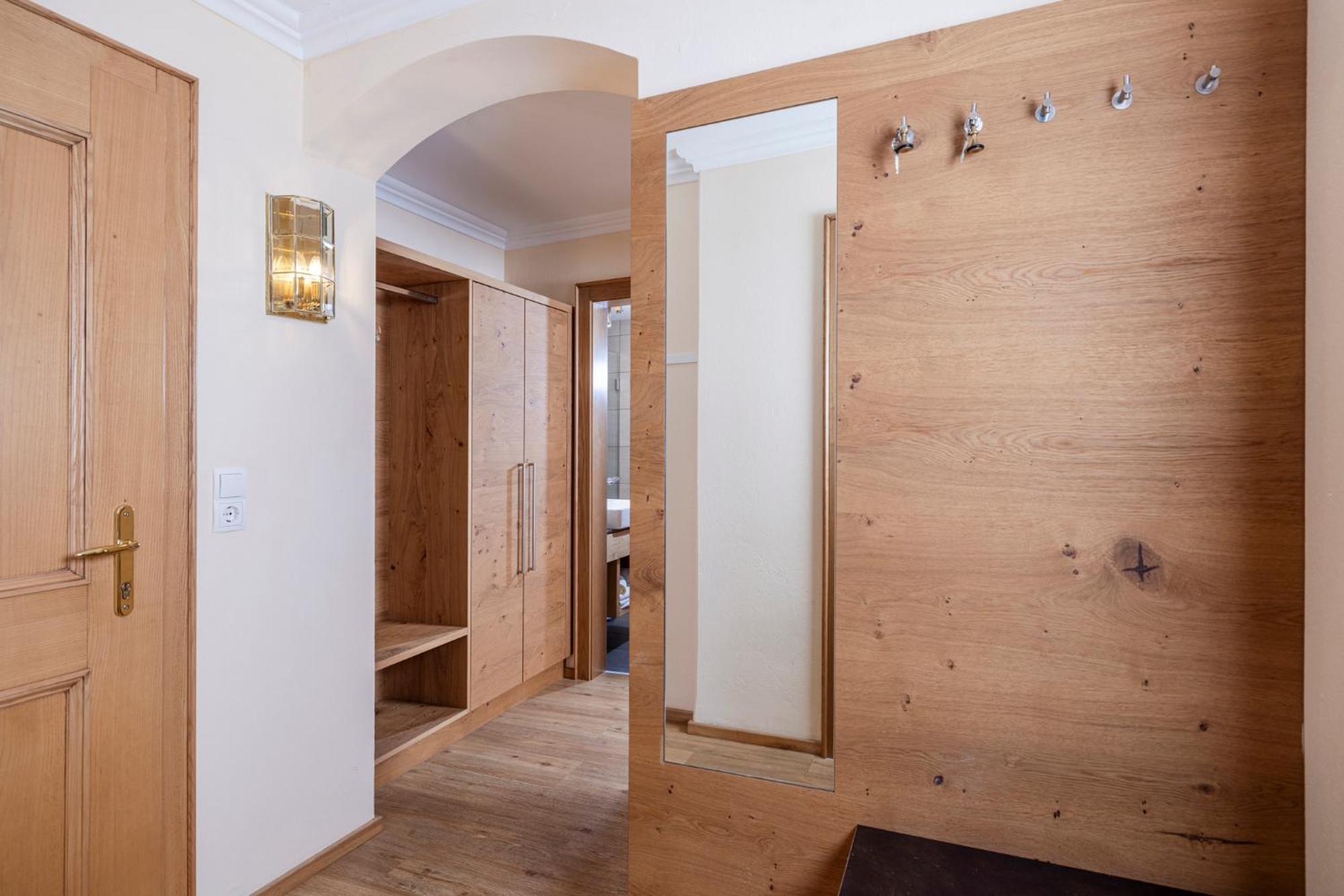 Aparthotel Landhaus St. Joseph Mayrhofen Luaran gambar