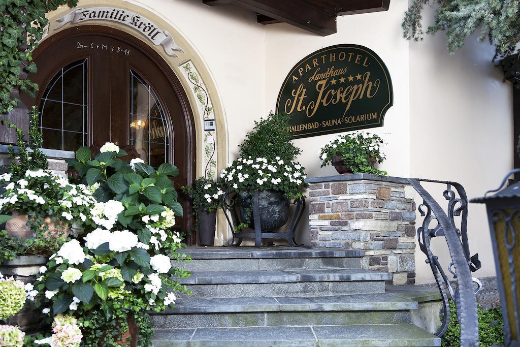 Aparthotel Landhaus St. Joseph Mayrhofen Luaran gambar