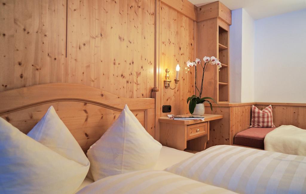 Aparthotel Landhaus St. Joseph Mayrhofen Luaran gambar